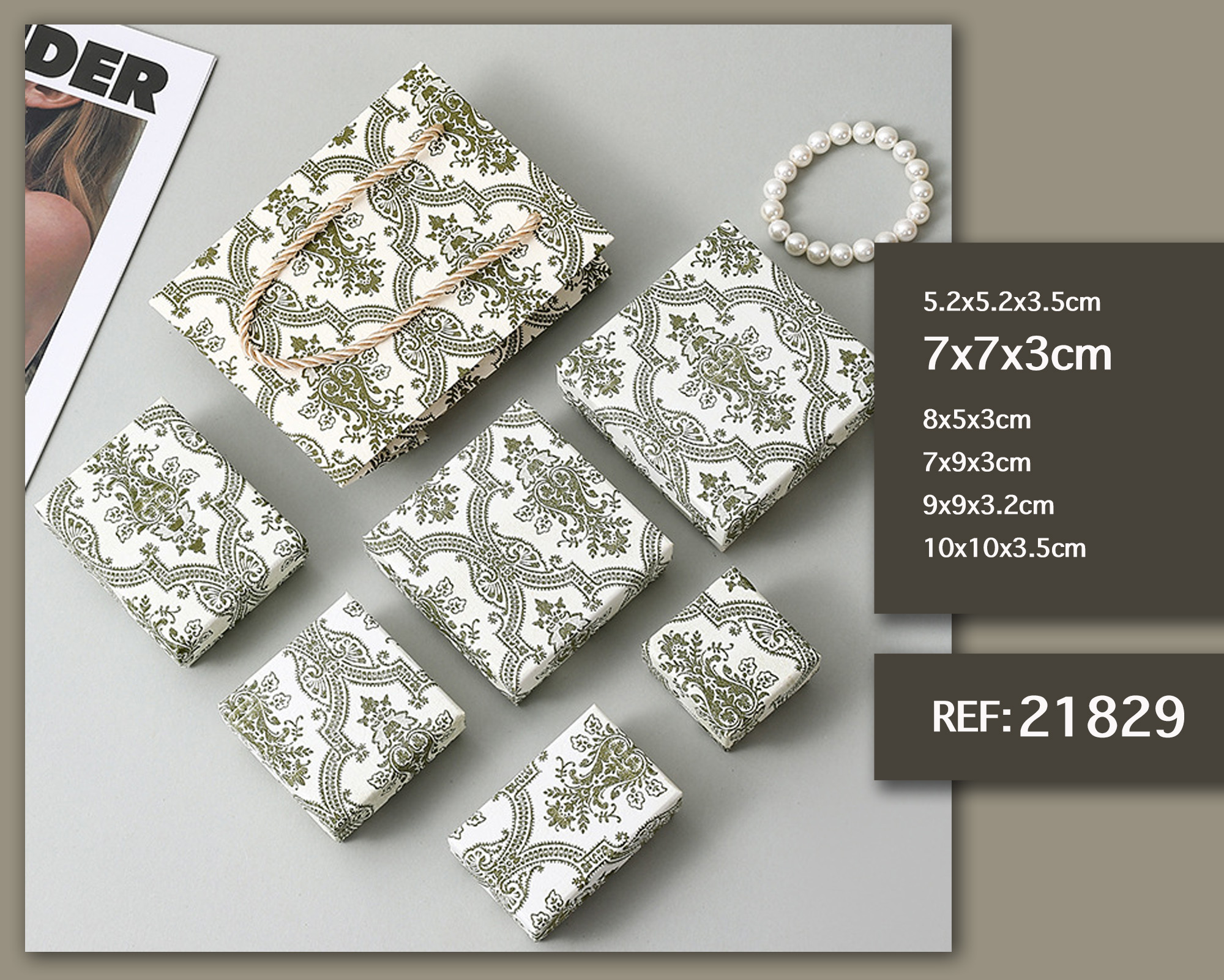 CAJA DE REGALO 7X7XX3CM