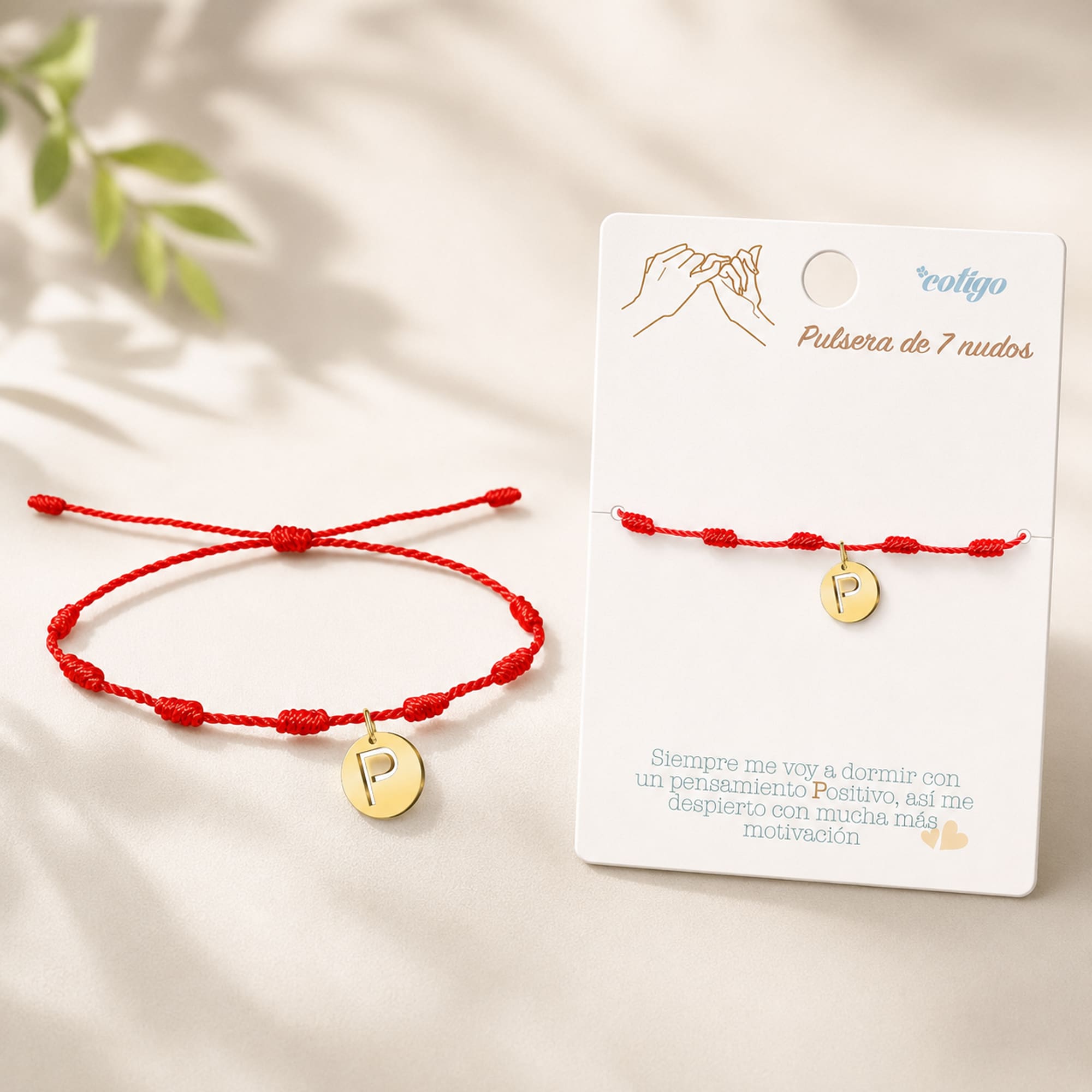 PULSERA 7 NUDOS CON LETRA P COLOR DORADO