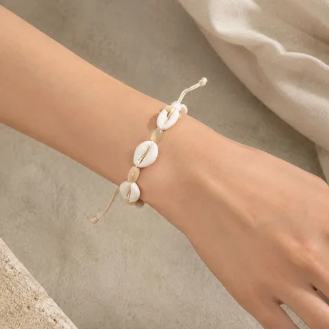 PULSERA HILO ENCERADO DE CONCHA