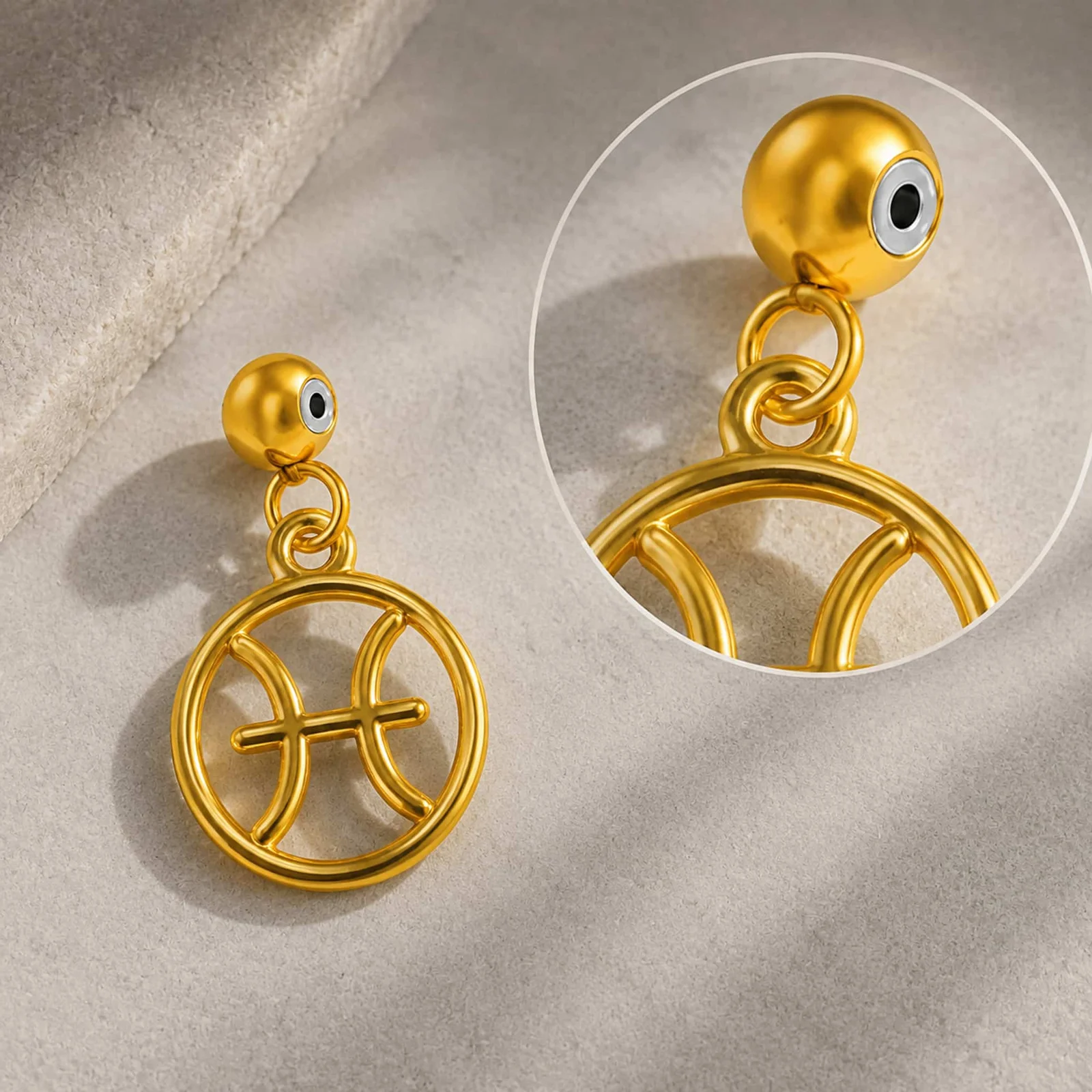 CHARM DE ZODÍACO PEIXES ACERO COLOR DORADO-CON BOLA DE GOMA