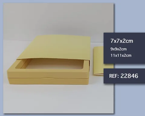 CAJA DE REGALO 7X7X2CM