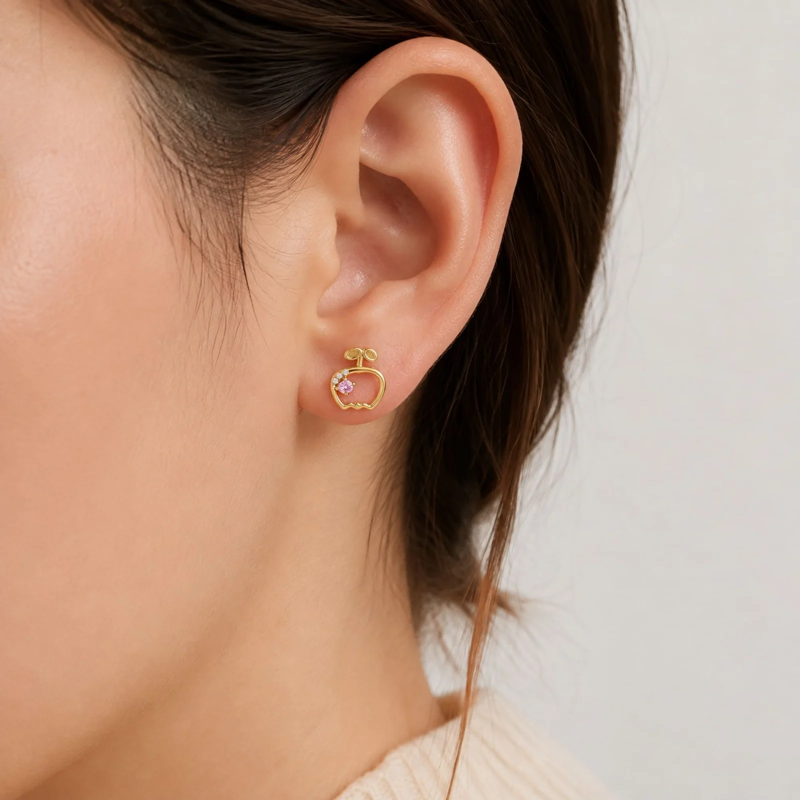 Pendiente-Piercing Bañado Oro 18K y con Circonita