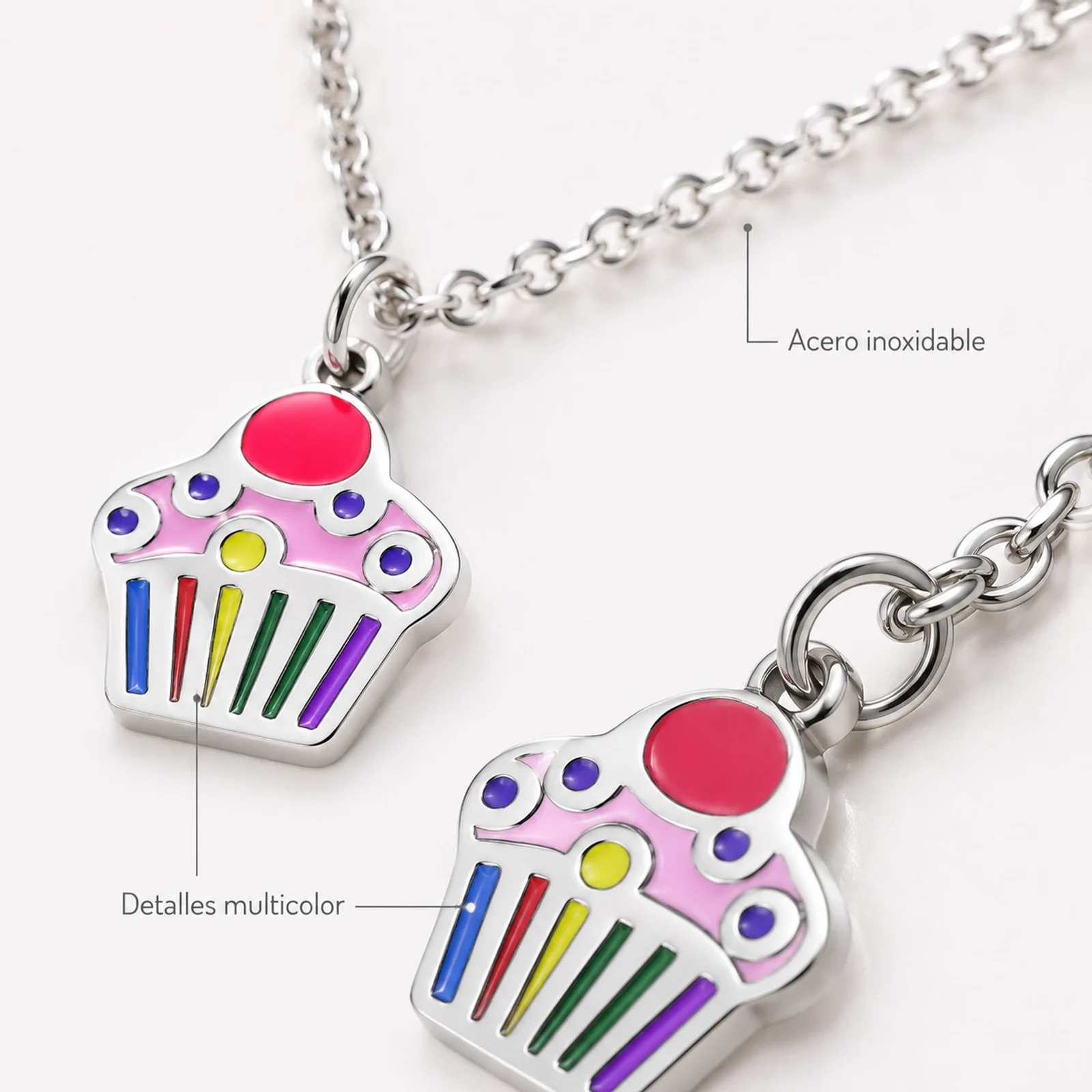 COLLAR NIÑA ACERO COLOR PLATEADO