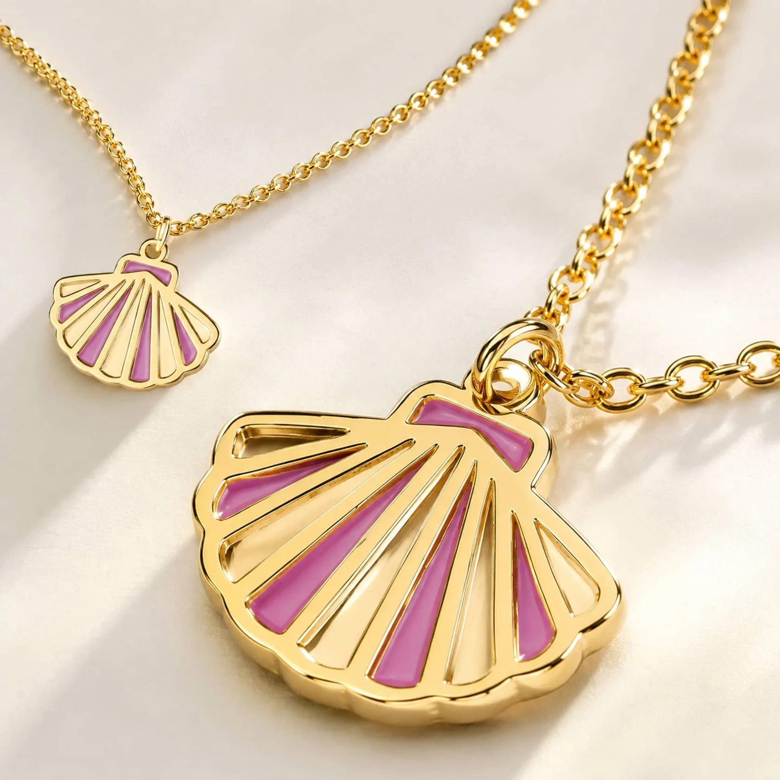 COLLAR NIÑA ACERO COLOR DORADO