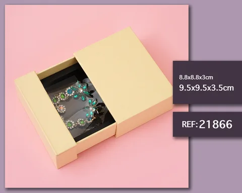 CAJA DE REGALO  9.5X9.5X3.5CM