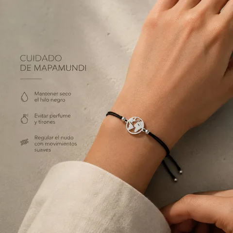 PULSERA MAPA DE MUNDO PLATEADO DE HILO EN.NEGRO
