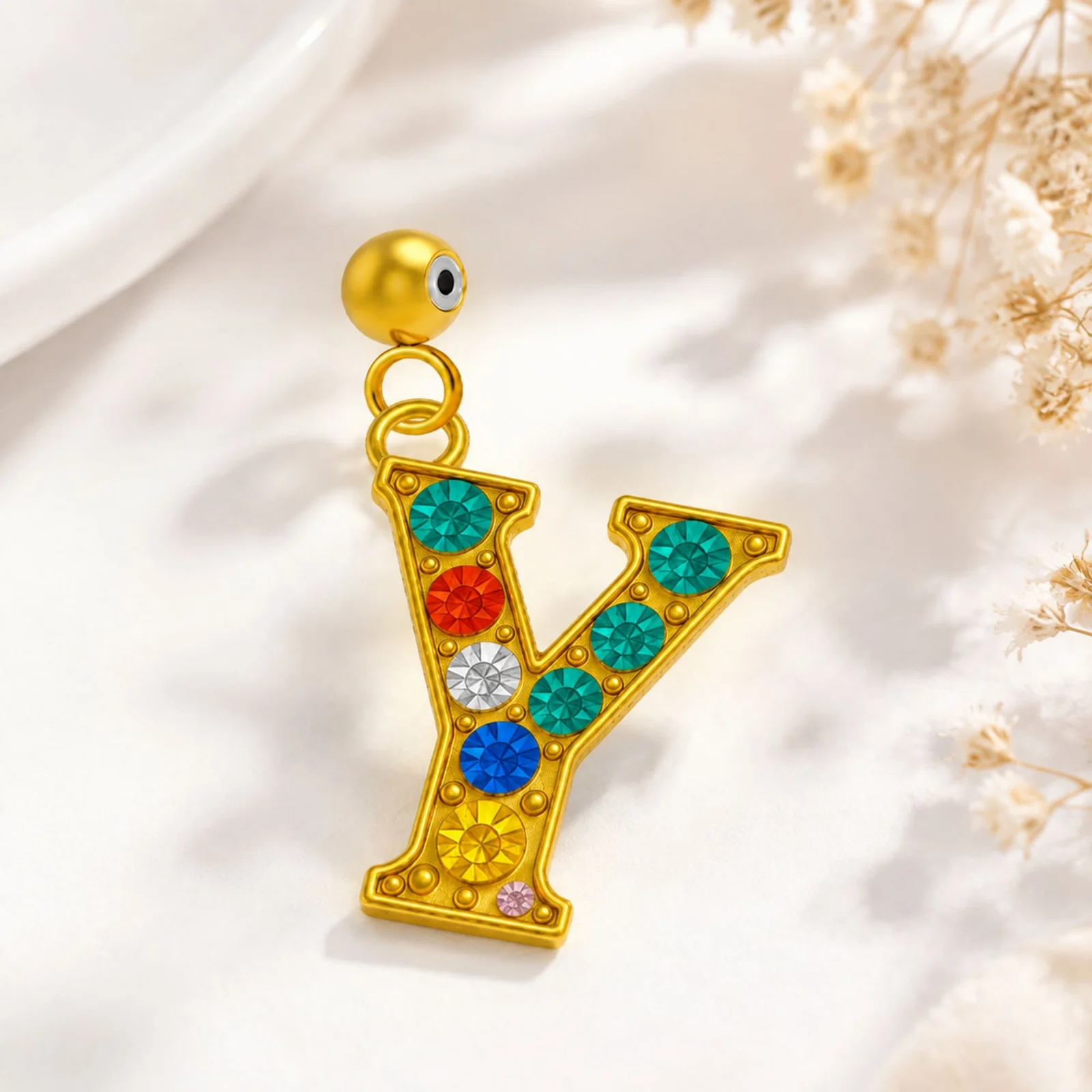 CHARM DE LETRA Y ACERO COLOR DORADO CON CIRCONITA-CON BOLA DE GOMA