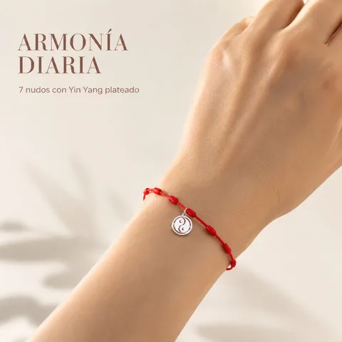 PULSERA 7 NUDOS CON YINYANG COLOR PLATEADO
