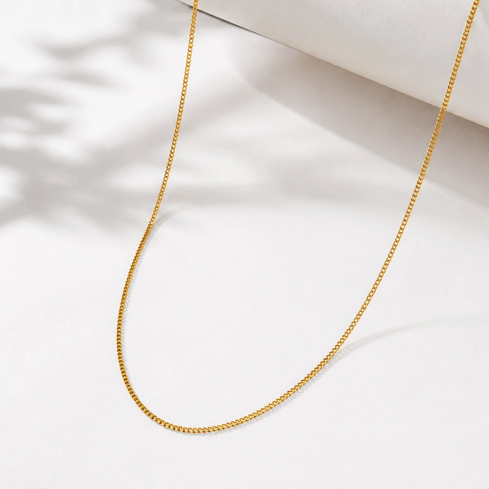 COLLAR DE CADENA ACERO DORADO