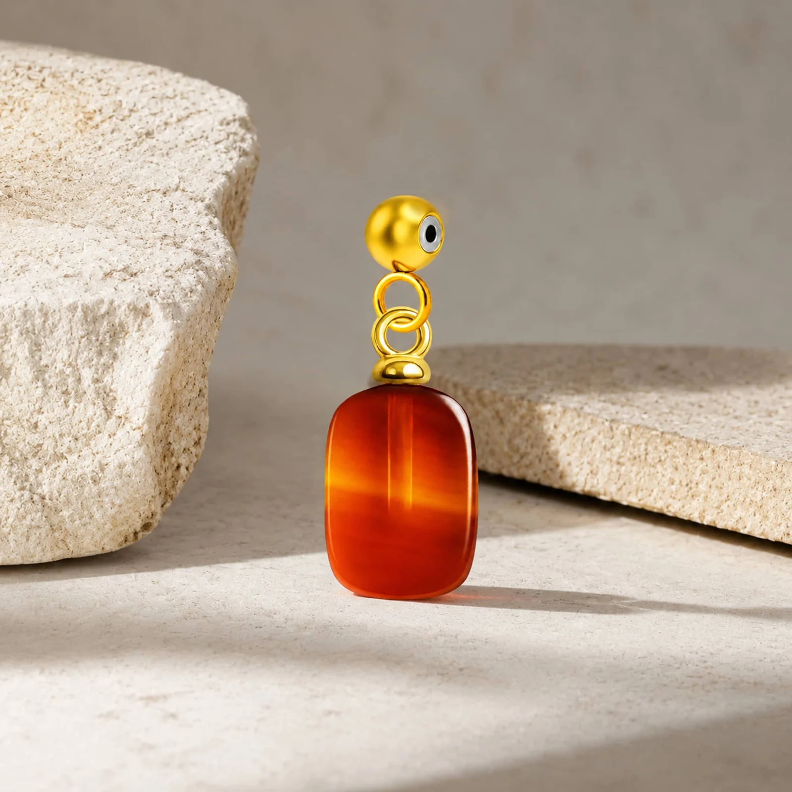 CHARM ACERO DORADO CHAPADO ORO 14 K-CON BOLA DE GOMA