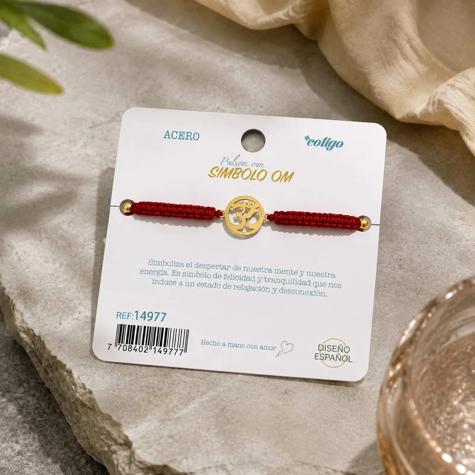 PULSERA HILO DESTINO  CON SÍMBOLO OM ACERO DORADO