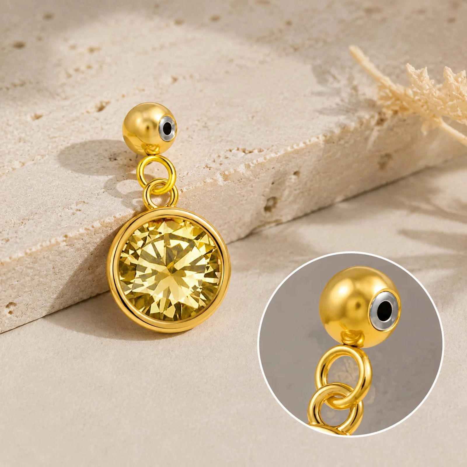 CHARM ACERO DORADO CON PIEDRA NACIMIENTO DE NOVIEMBRE-CON BOLA DE GOMA