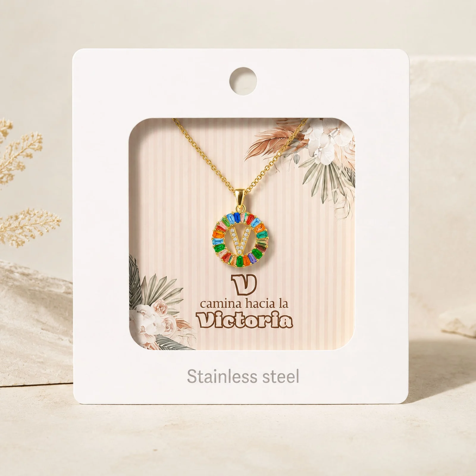 COLGANTE LETRA V CHAPADO ORO 14K CON CIRCONITA