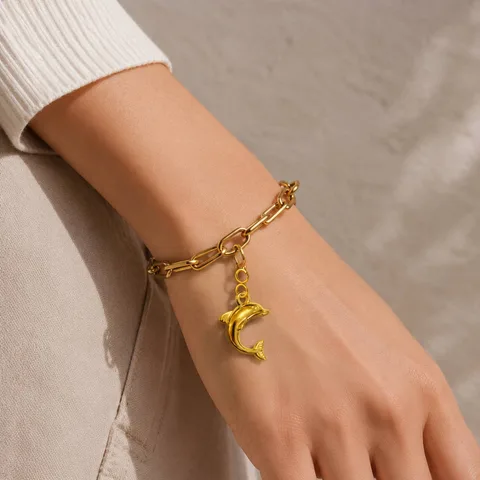 CHARM ACERO DORADO CHAPADO ORO 14 K-CON CIERRE