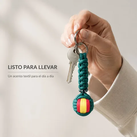 LLAVERO BOLA DE CUERDA CON ARO ACERO