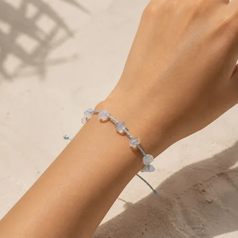 PULSERA HILO ENCERADO CON OPALINA
