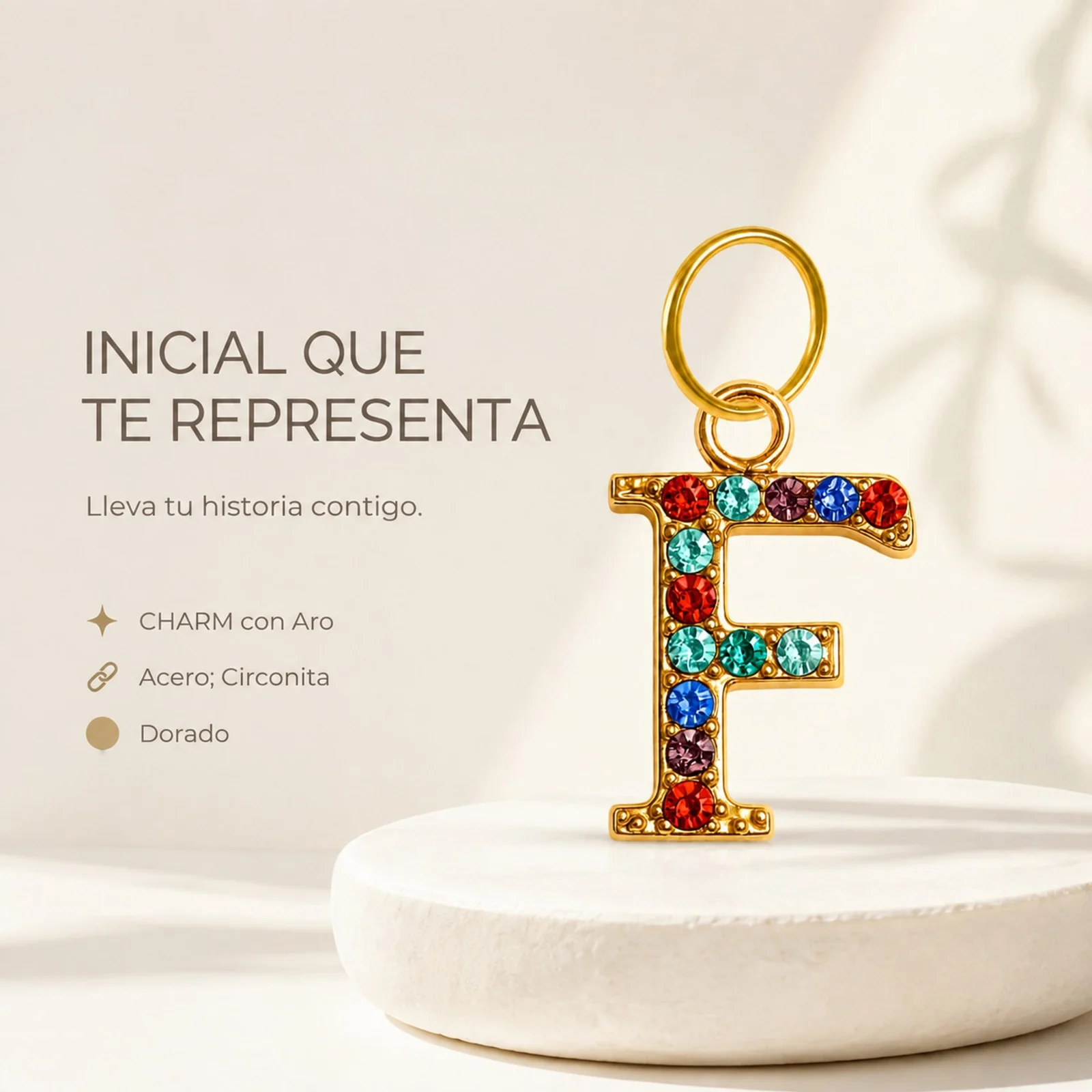 CHARM DE LETRA F ACERO COLOR DORADO CON CIRCONITA