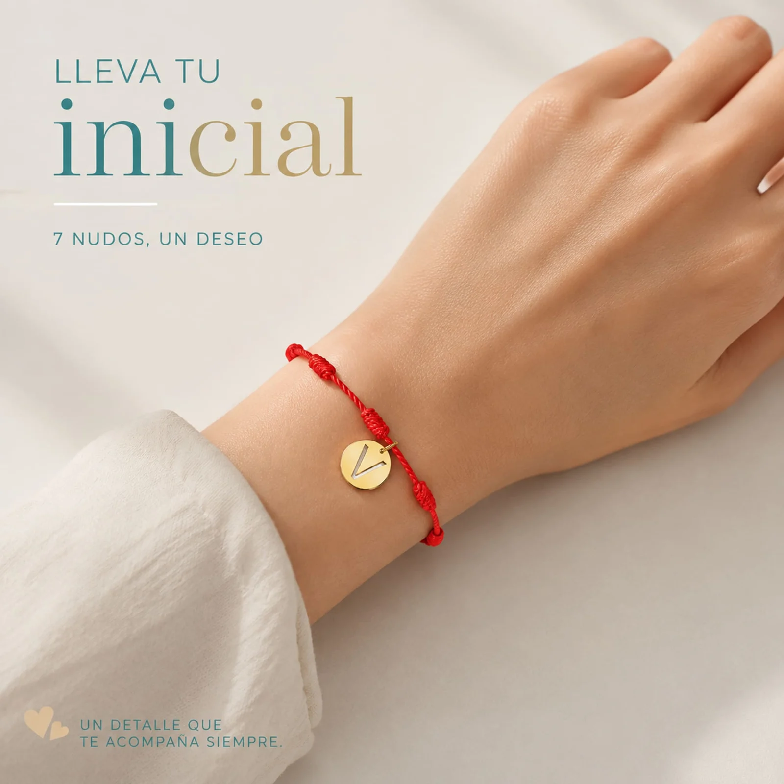 PULSERA 7 NUDOS CON LETRA V COLOR DORADO