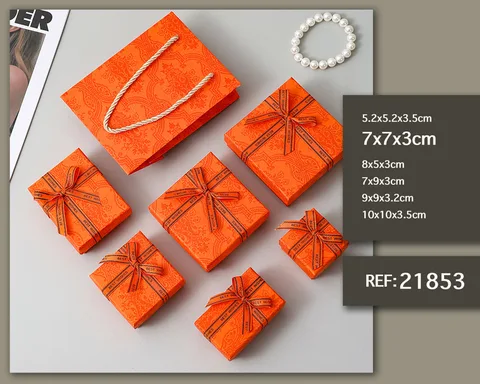 CAJA DE REGALO  7X7XX3CM