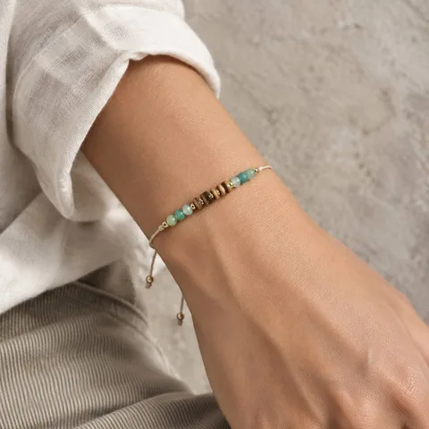 PULSERA HECHO A MANO