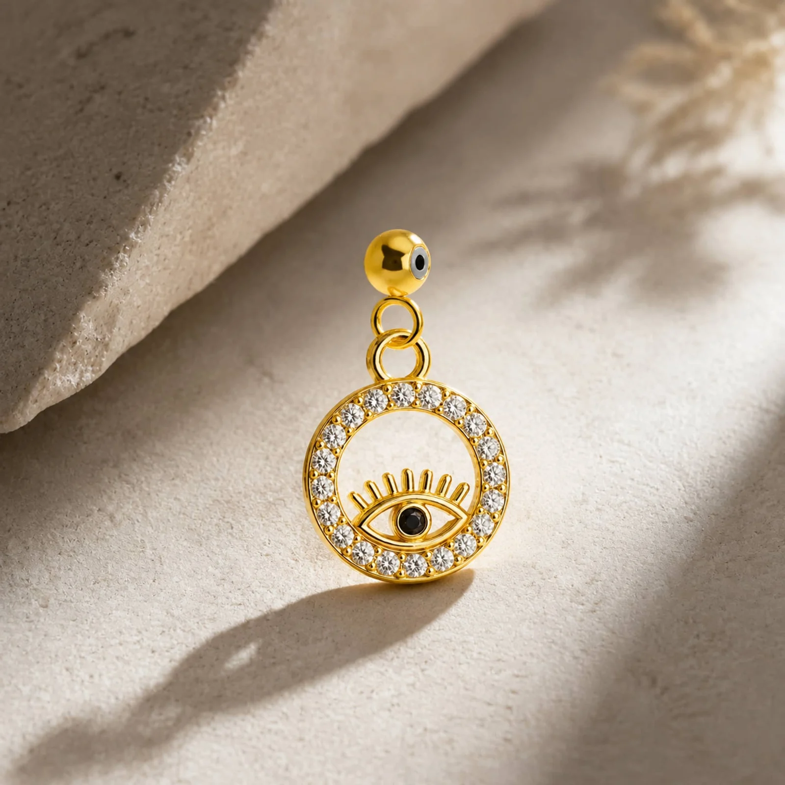 CHARM DE COBRE CHAPADO ORO 14K CON CIRCONITA-CON BOLA DE GOMA