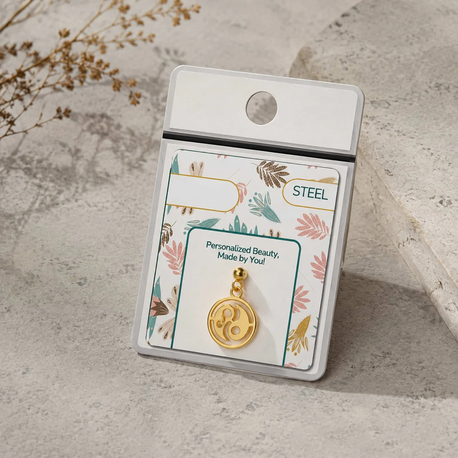 CHARM ACERO INOXIDABLE COLOR DORADO -CON BOLA DE GOMA
