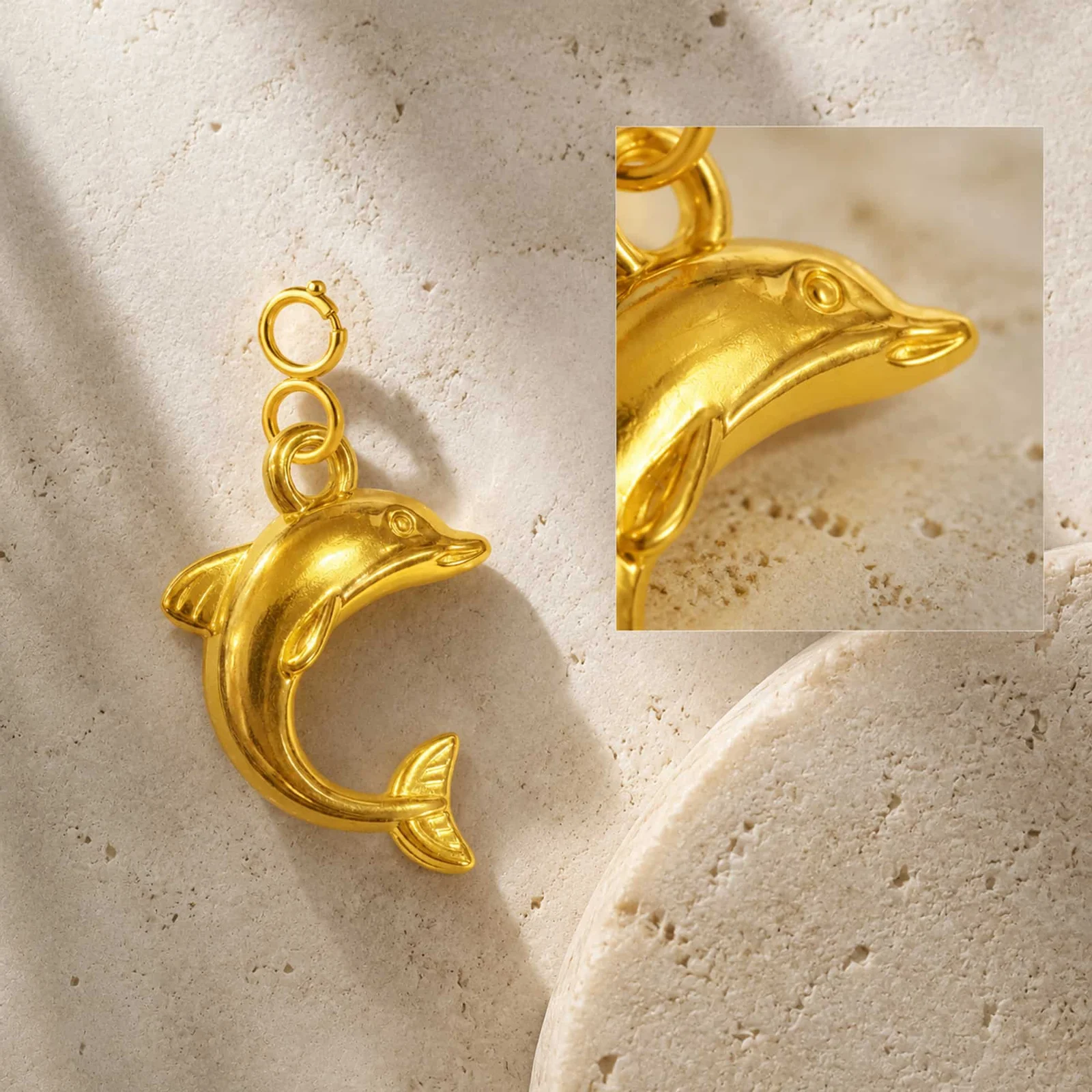 CHARM ACERO DORADO CHAPADO ORO 14 K-CON CIERRE
