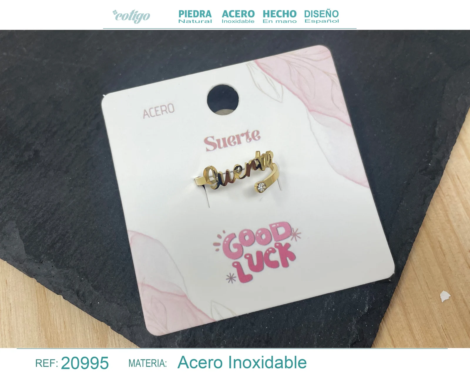 ANILLO CON PALABRA SUERTE ACERO COLOR DORADO