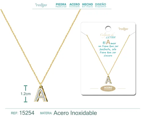 COLLAR LETRA A COLOR DORADO
