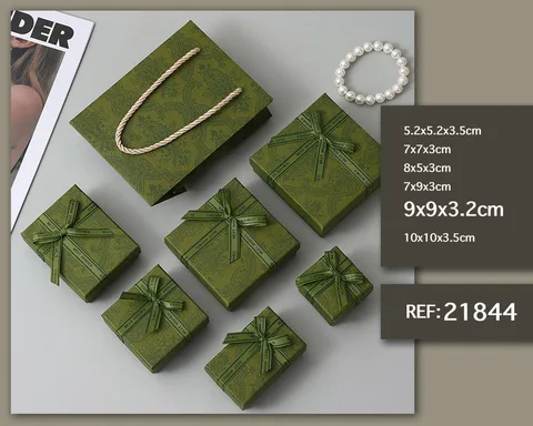 CAJA DE REGALO  9X9X3.2CM