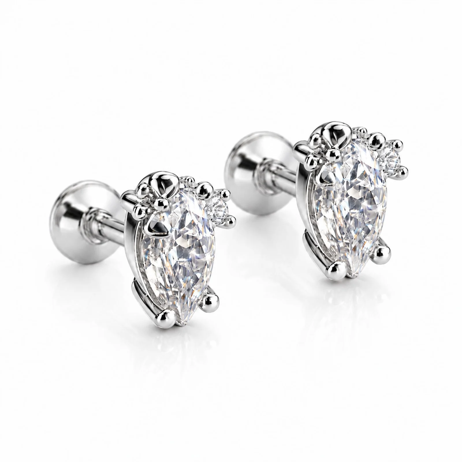 Pendiente-Piercing Bañado Oro 18K y con Circonita