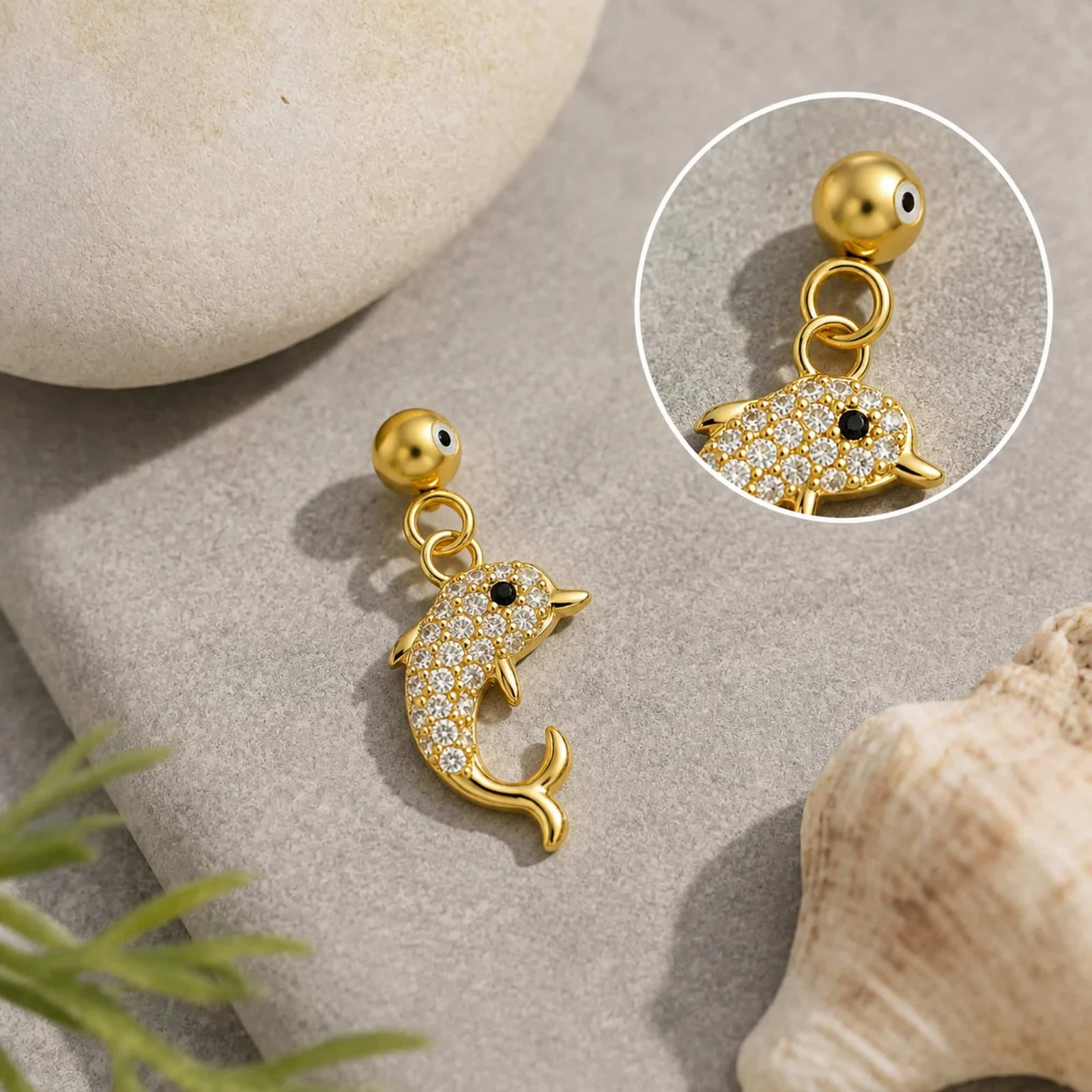 CHARM DE COBRE CHAPADO ORO 14K CON CIRCONITA-CON BOLA DE GOMA