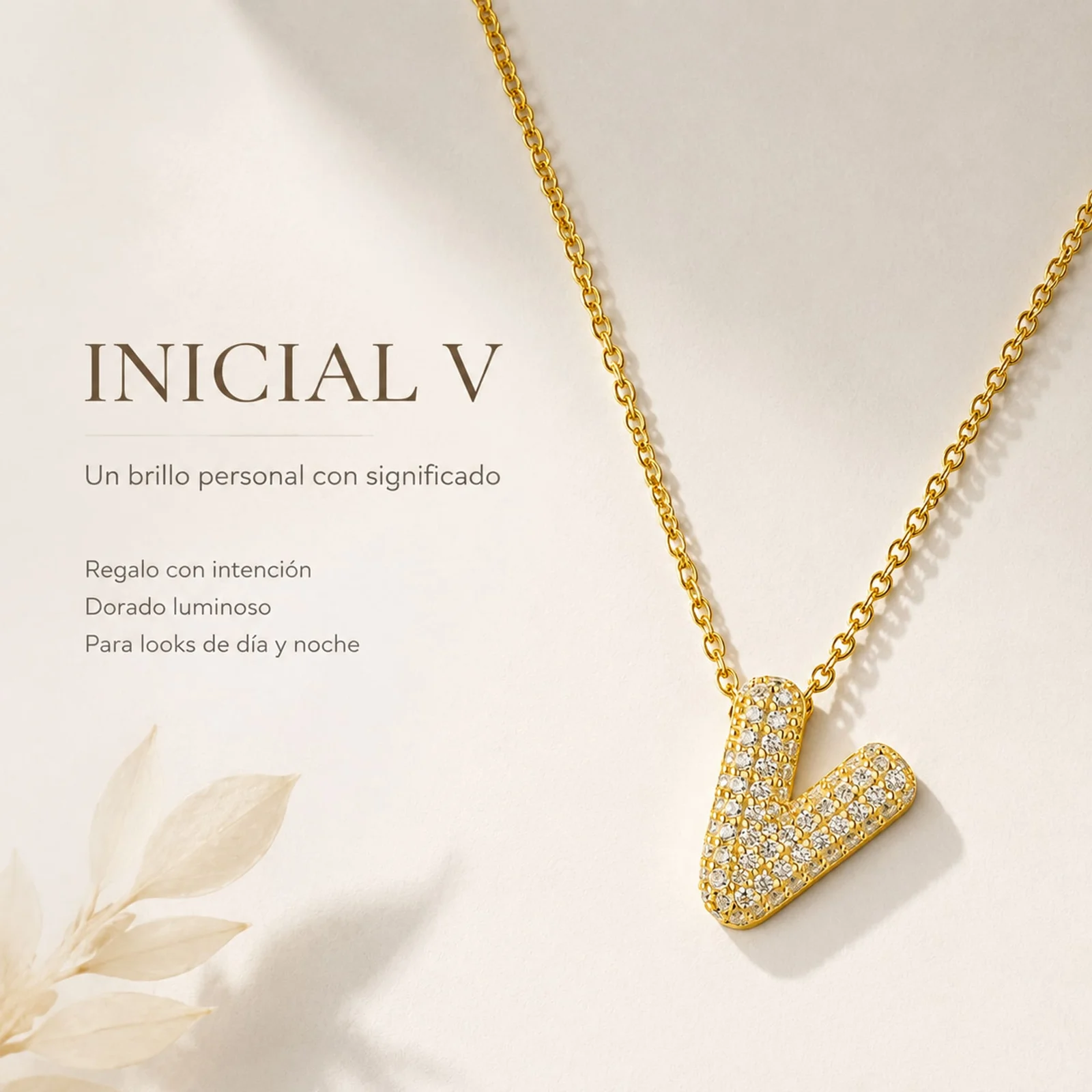 COLLAR LETRA V CON CIRCONITA  ACERO COLOR DORADO