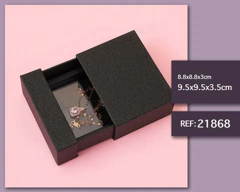 CAJA DE REGALO  9.5X9.5X3.5CM