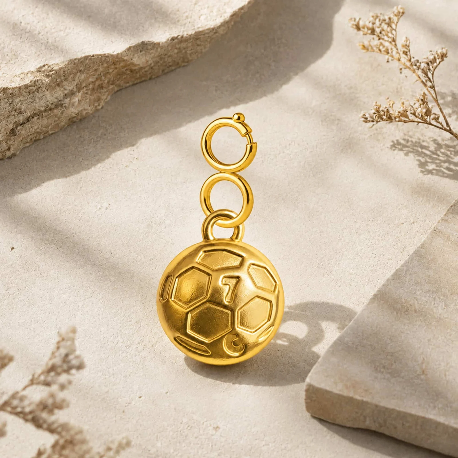 CHARM ACERO DORADO CHAPADO ORO 14 K-CON CIERRE