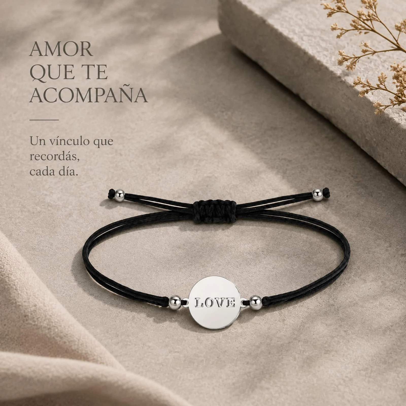 PULSERA LOVE PLATEADO DE HILO EN.NEGRO