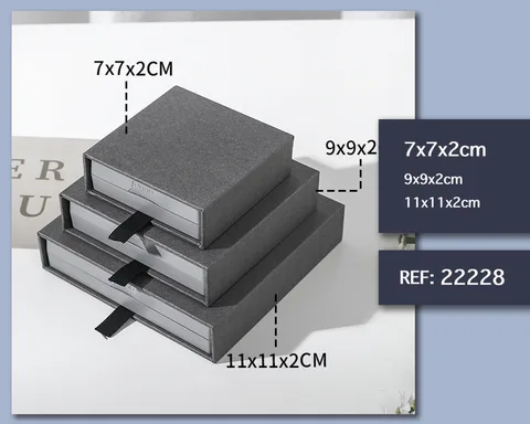 CAJA DE REGALO 7X7X2CM