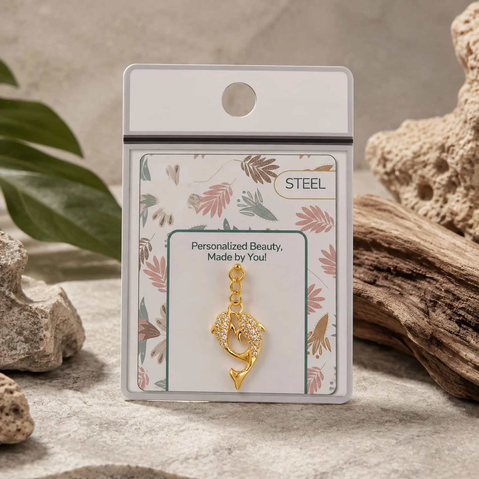 CHARM DE COBRE CHAPADO A ORO 14K CON CIRCONITA-CON CIERRE