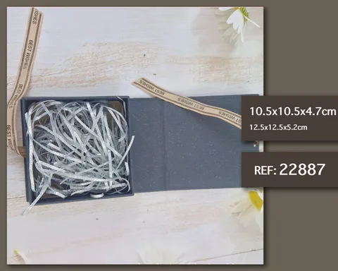 CAJA DE REGALO 10.5X10.5X4.7CM