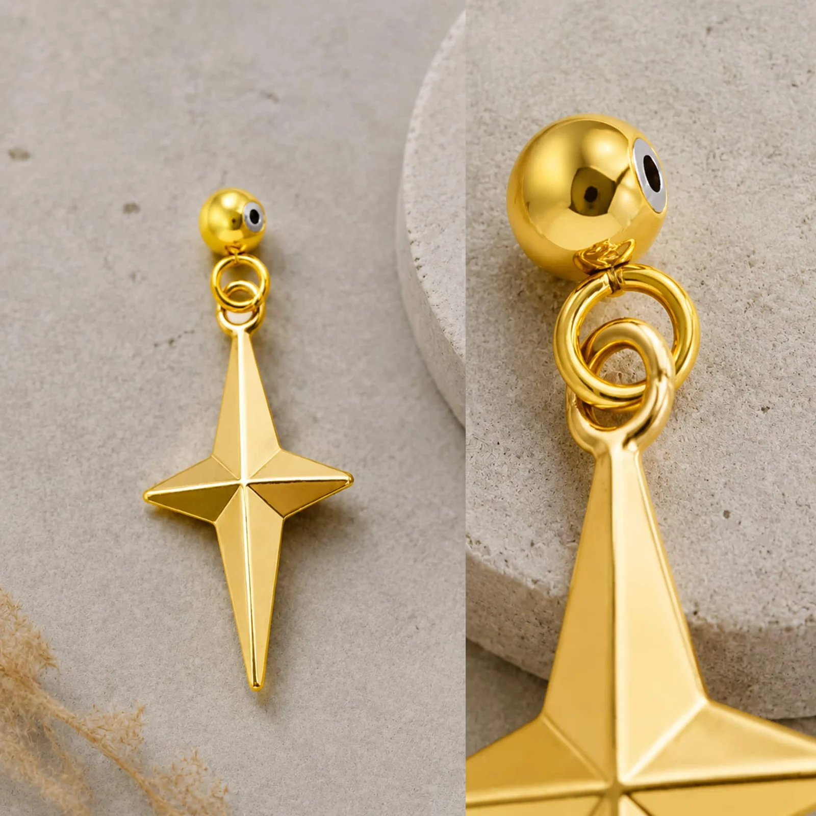 CHARM ACERO DORADO CHAPADO ORO 14 K-CON BOLA DE GOMA