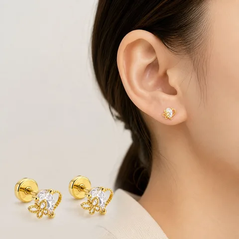 Pendiente-Piercing Bañado Oro 18K y con Circonita