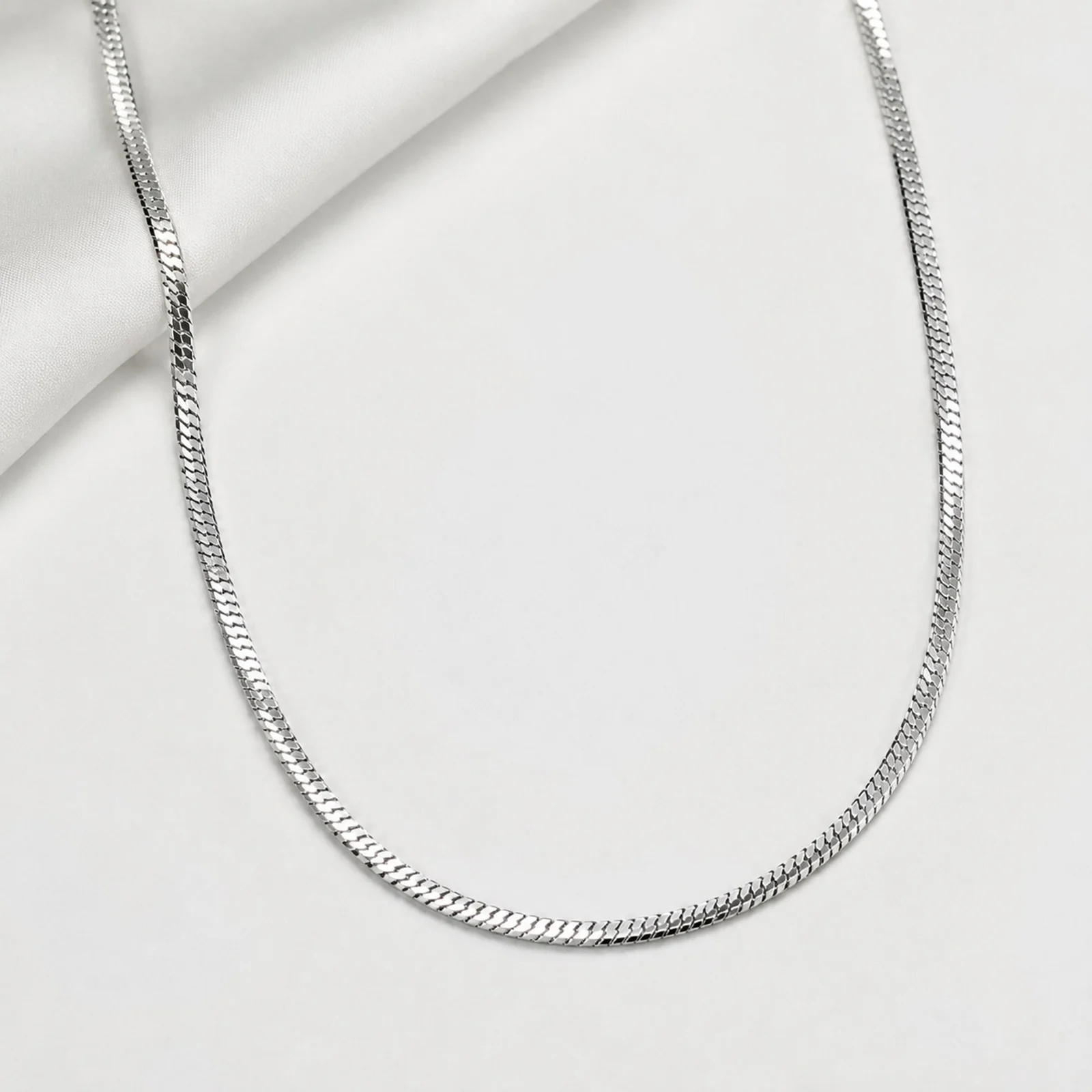COLLAR DE CADENA ACERO PLATEADO