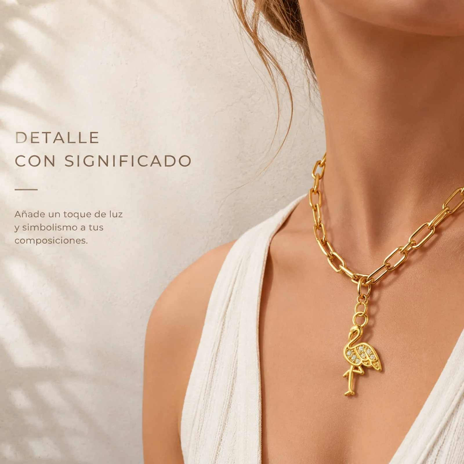 CHARM DE COBRE CHAPADO A ORO 14K CON CIRCONITA-CON CIERRE