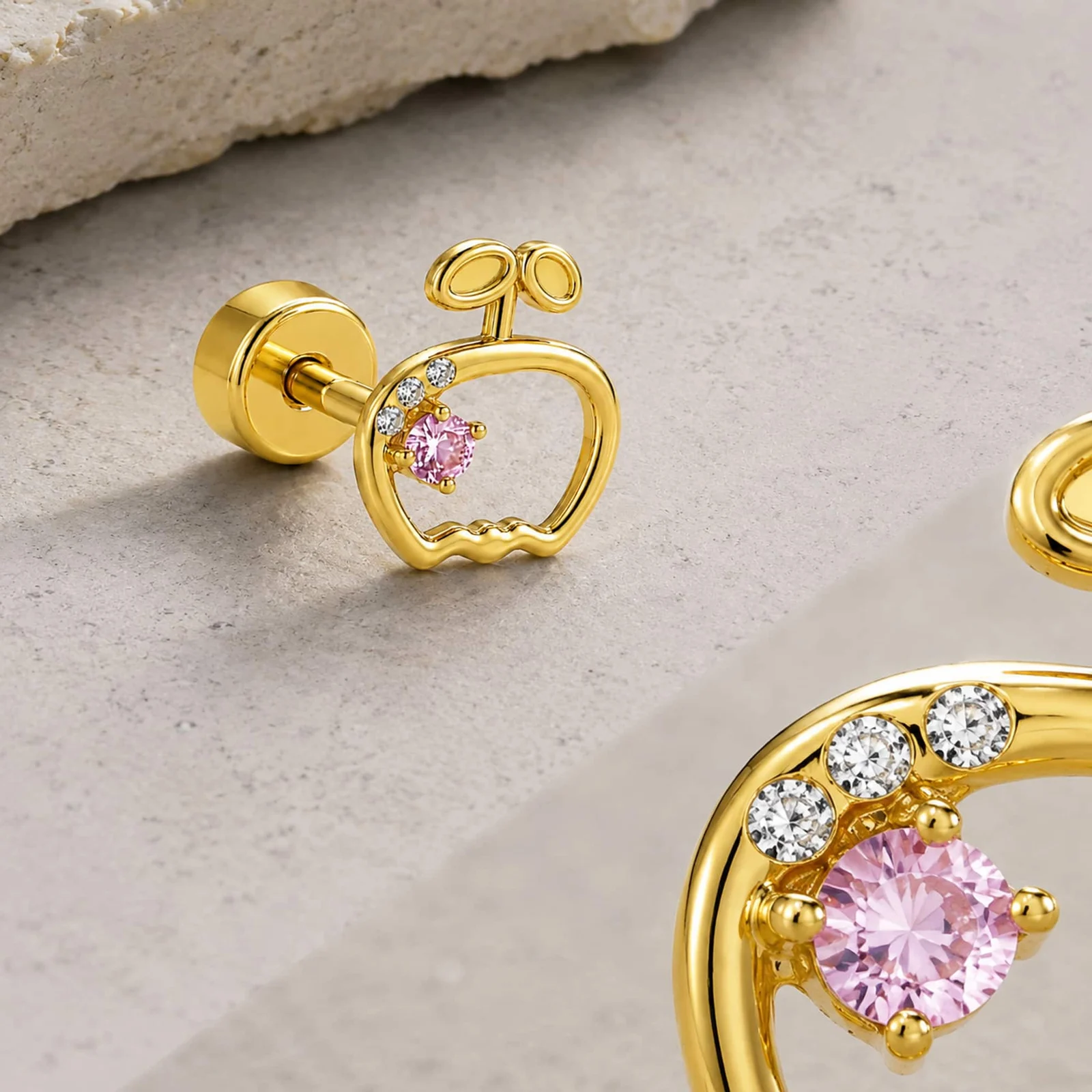 Pendiente-Piercing Bañado Oro 18K y con Circonita