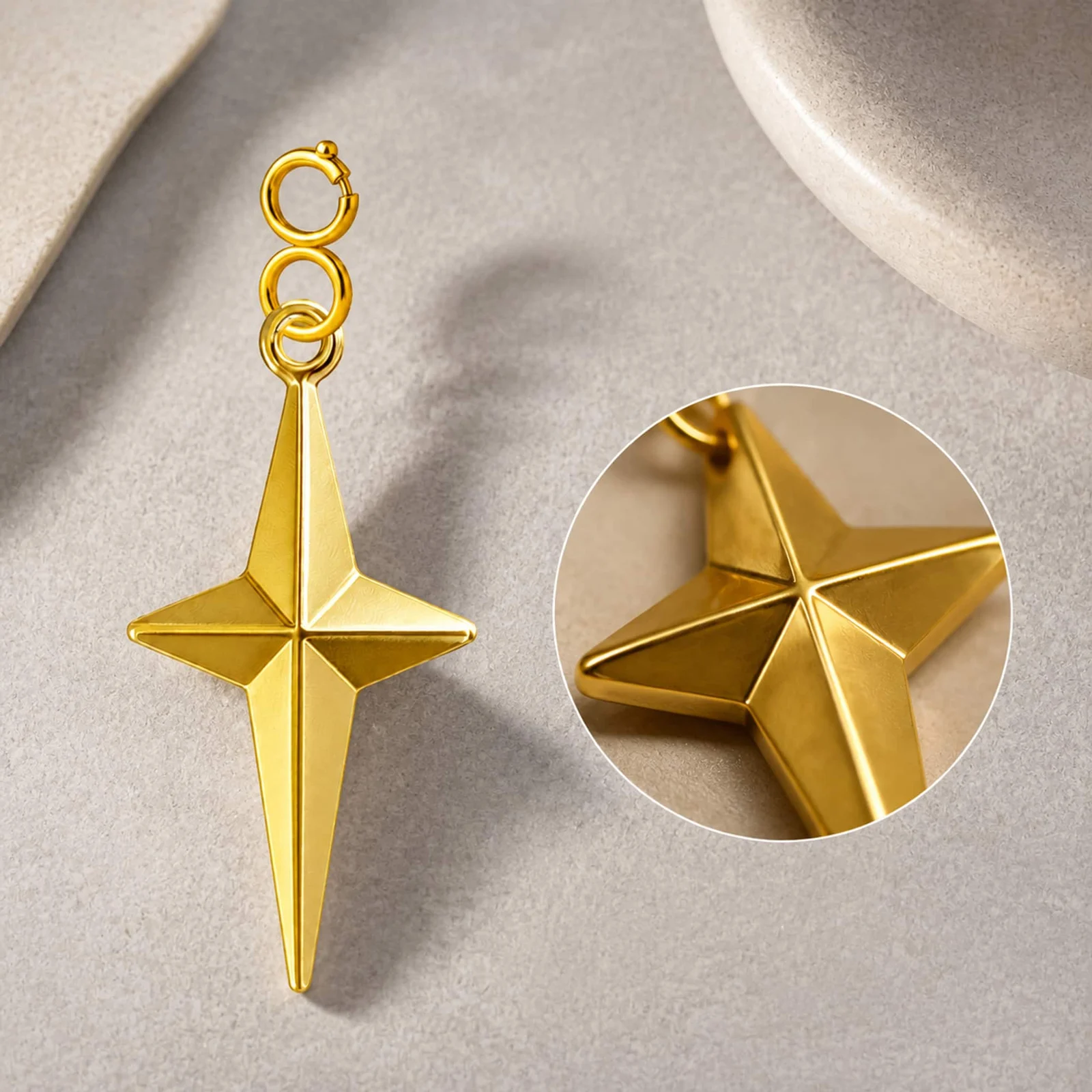 CHARM ACERO DORADO CHAPADO ORO 14 K-CON CIERRE