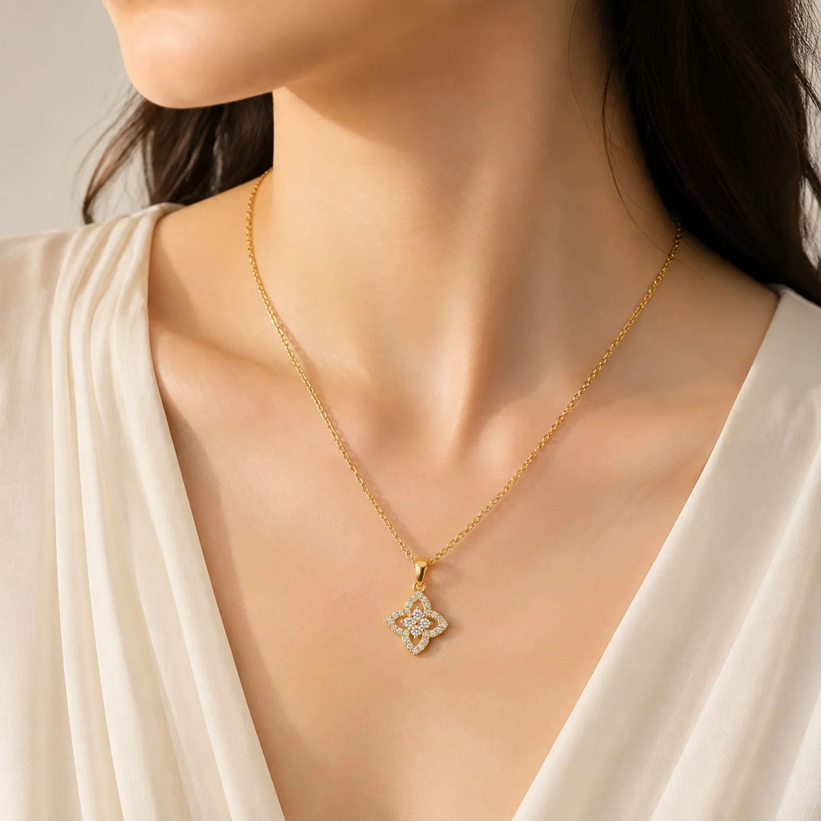 Colgangte Cobre con Circonita Colar Dorado y Cadena Acero