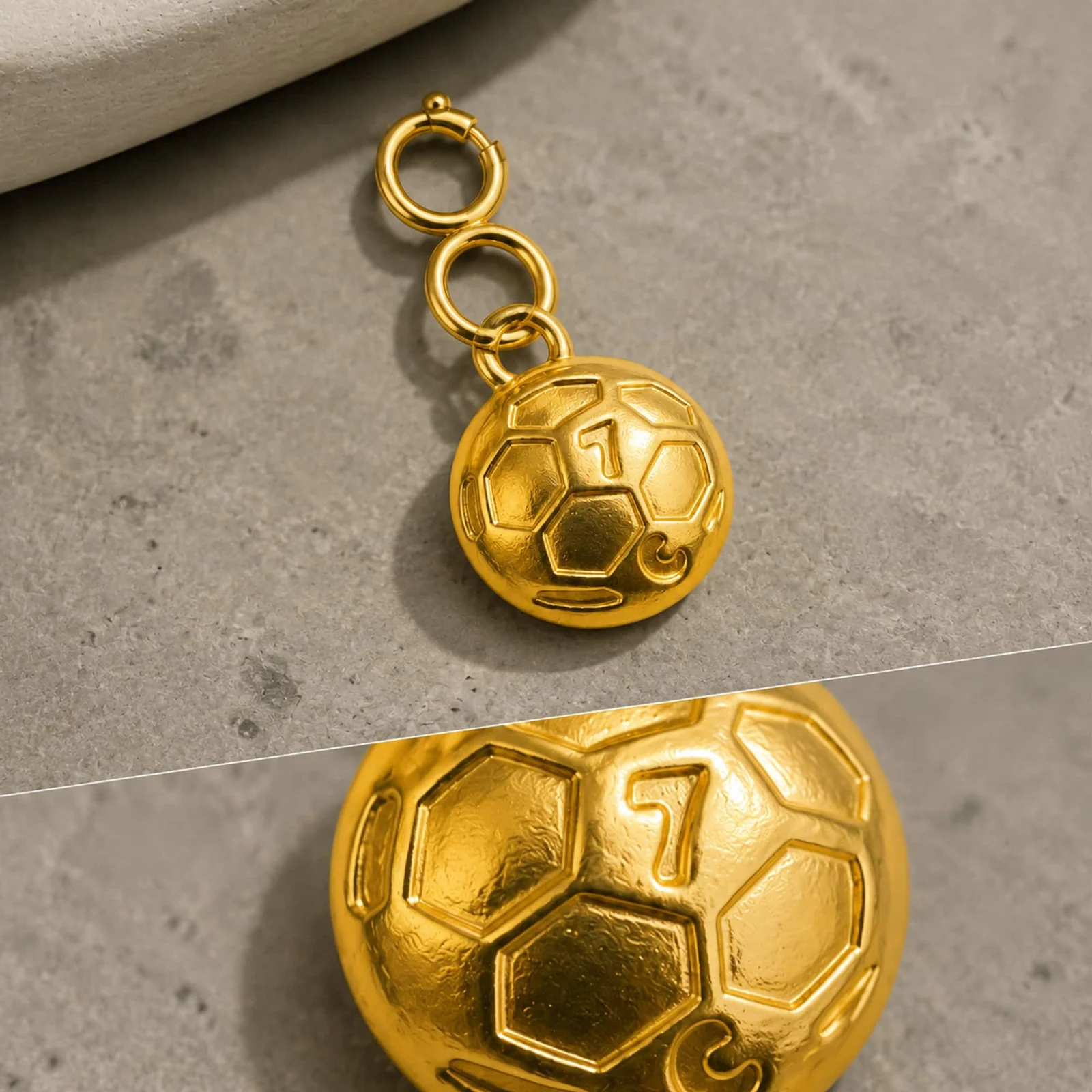 CHARM ACERO DORADO CHAPADO ORO 14 K-CON CIERRE