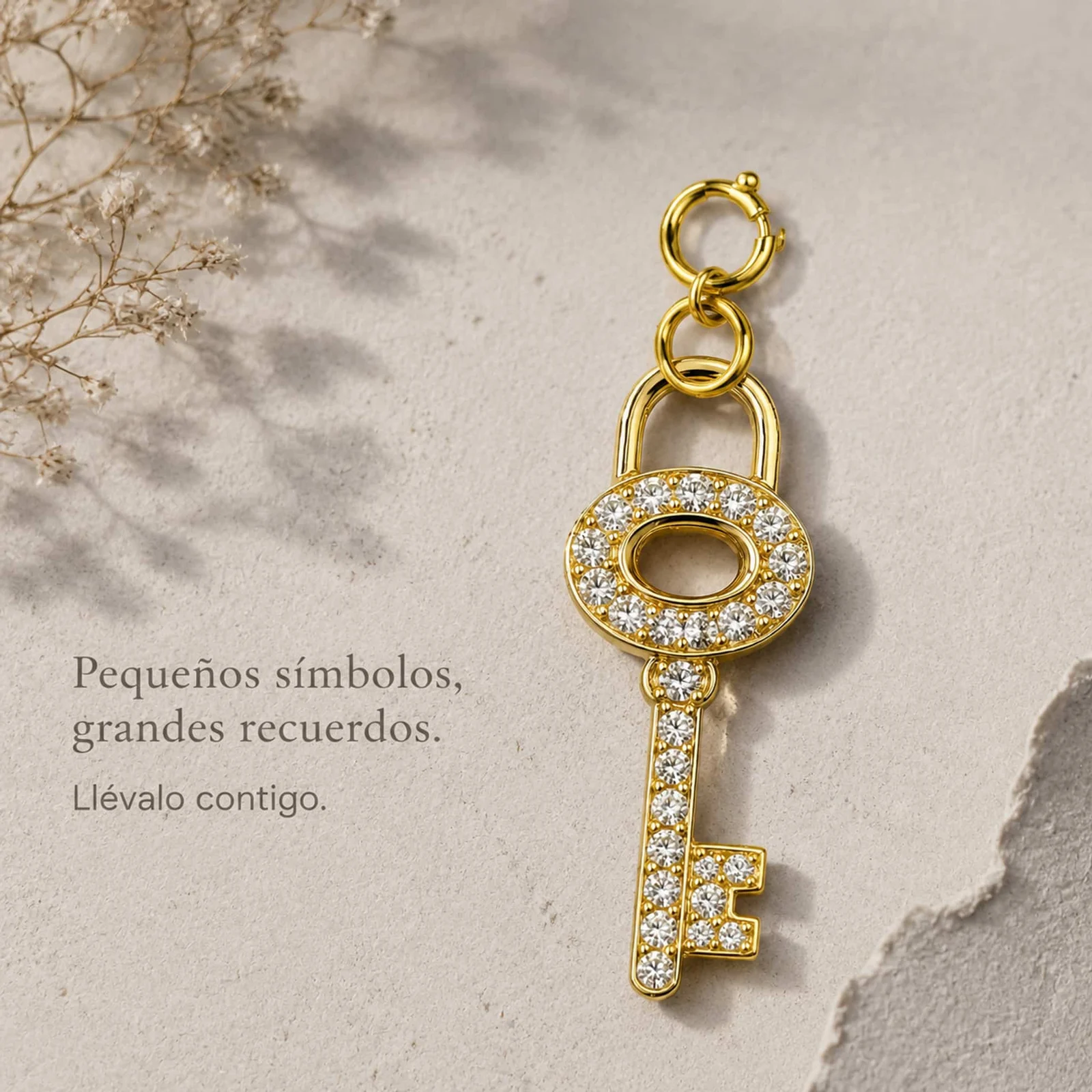 CHARM DE COBRE CHAPADO A ORO 14K CON CIRCONITA-CON CIERRE