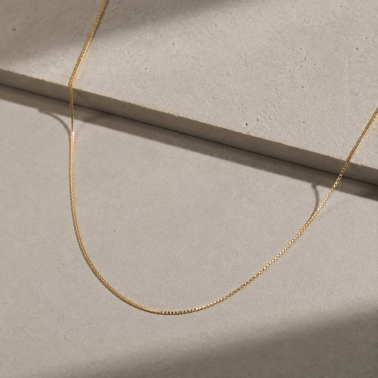 COLLAR DE CADENA ACERO DORADO