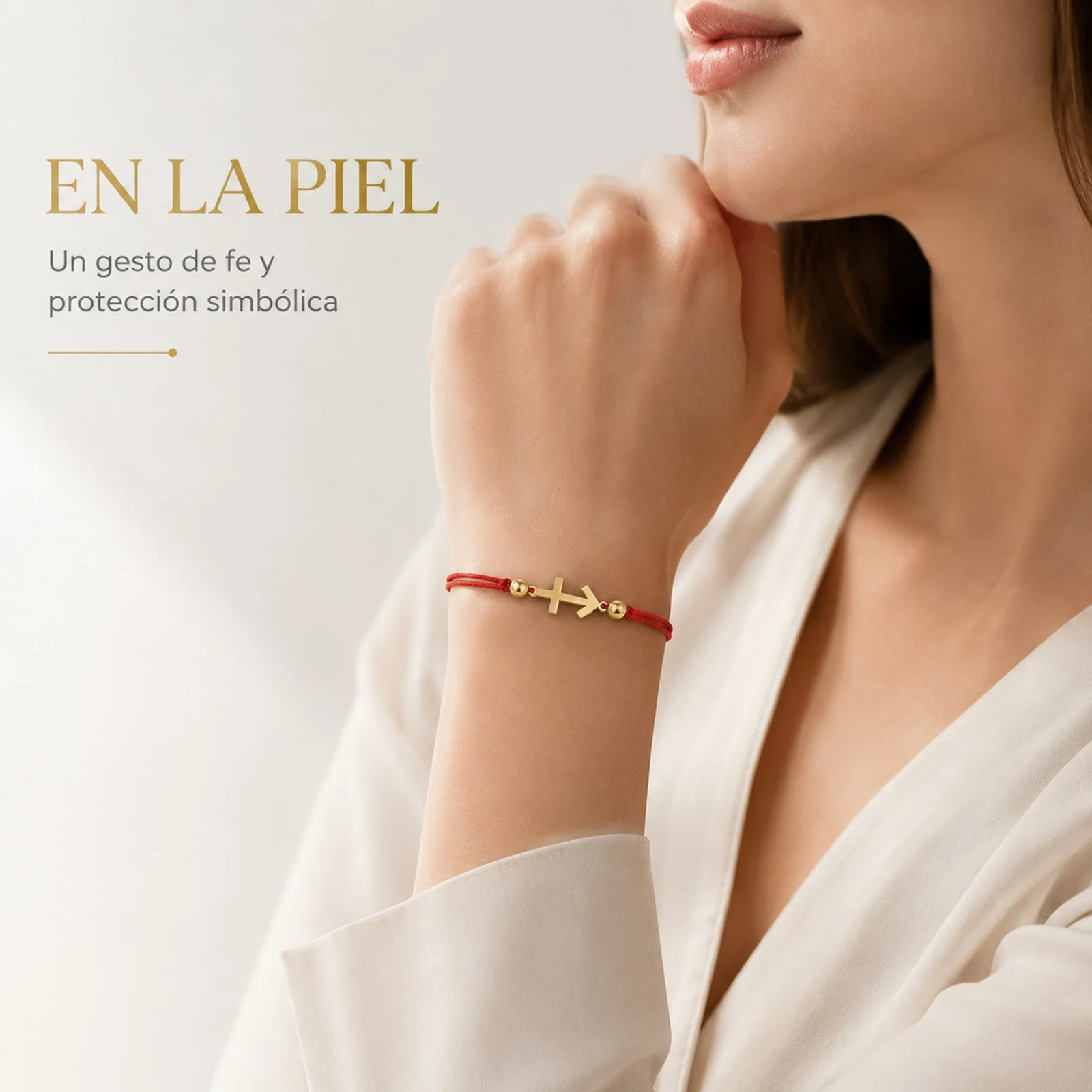 PULSERA CRUZ CONTRA EL MAL DORADO DE HILO EN.ROJO